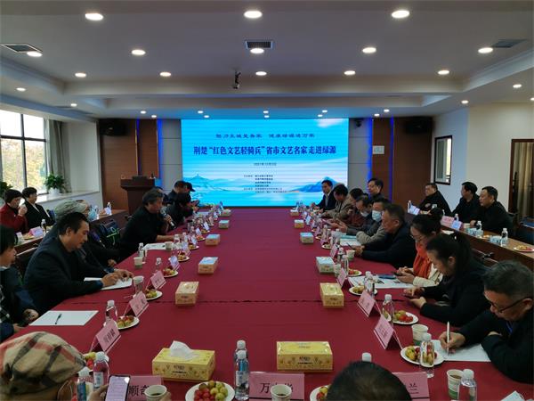 ��������ɫ�����������ʡ����������С�ֶ��߽���Դ��Ʒ��